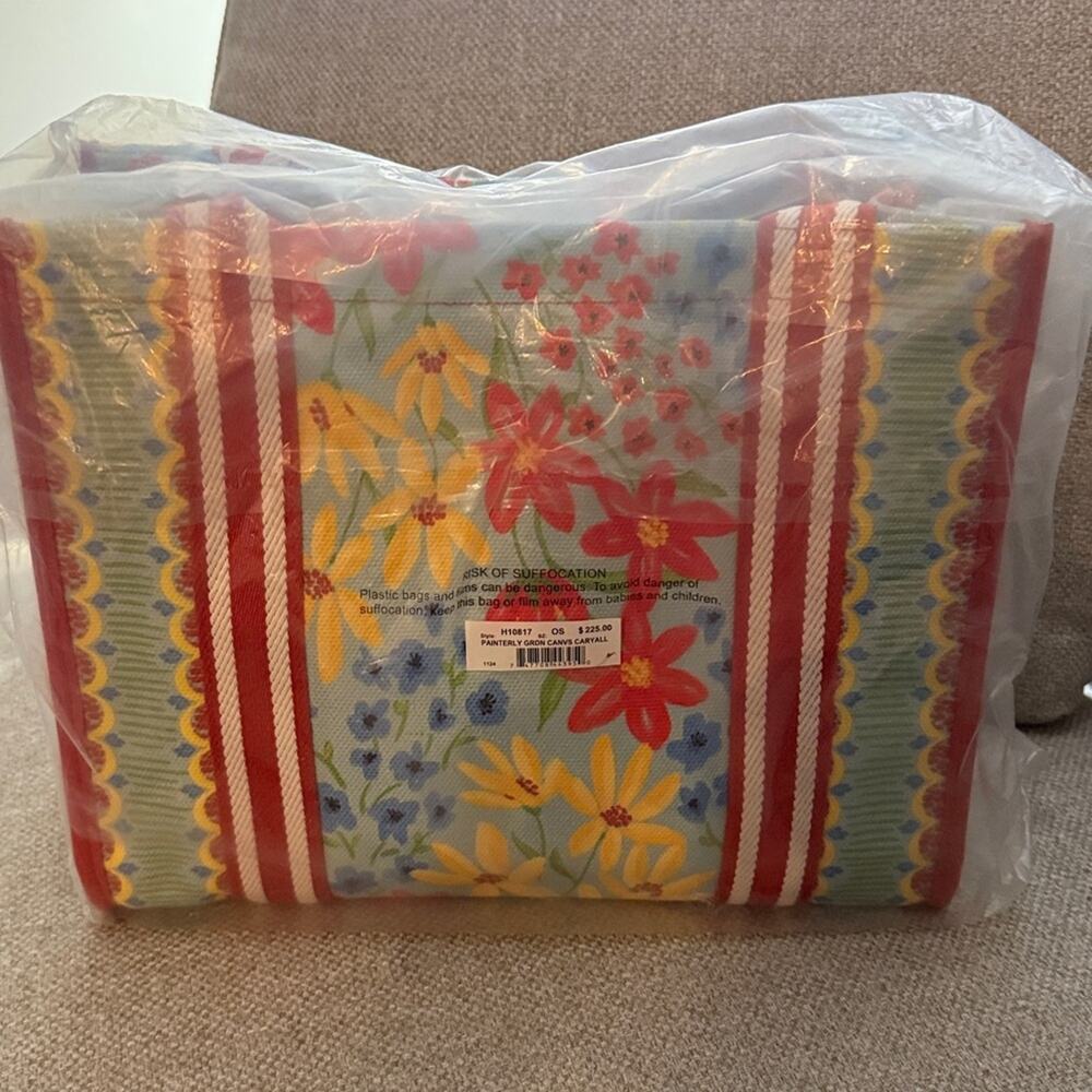 Brighton Painterly Garden Canvas Carryall - Picture 7 of 9